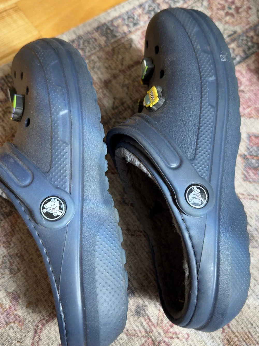 CROCS padded fleece